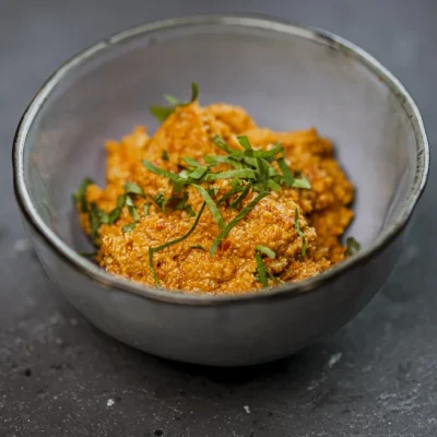 Solsikkekjernepesto med soltørkede tomater