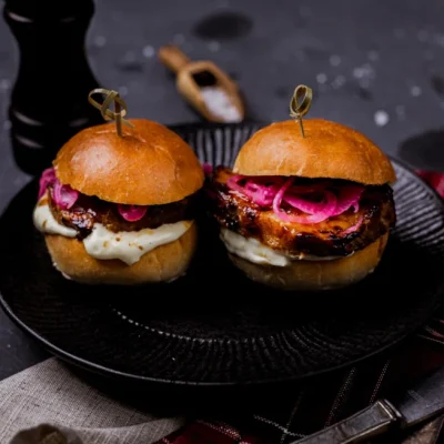 Slider med asiatisk svinenakke